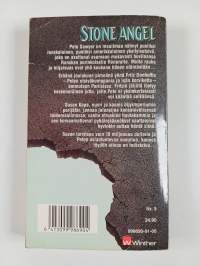 Stone Angel : Viimeinen hymy