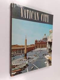 Vatican city : special edition for the museums and the papal galleries