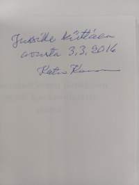 Kasvatustieteen jättiläinen : Matti Koskenniemen elämä (signeerattu, tekijän omiste)