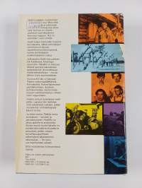 Aika vaatii veronsa : muistelmat 2 : 1939-1948