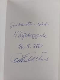 Tähtäimessä Israel : Lähi-itä polttopisteessä (signeerattu)