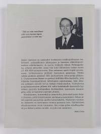 Evakkopojan tie (signeerattu)