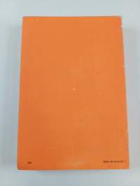 Oppivelvollisuuskoulun vuosikirja : Kansakoulukalenteri 1972