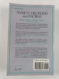 Anxiety disorders and phobias : a cognitive perspective