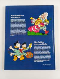 Parhaat sarjat 39 : Aku Ankka meren pohjalla ; Kuninkaallinen muotokuva
