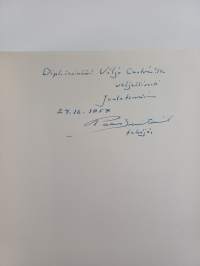 Kajaani oy 1907-1957 (signeerattu, tekijän omiste)