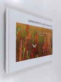 Loodusfoto aastaraamat 2012 = Estonian nature photo yearbook