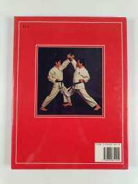 Illustrated introduction to the martial arts