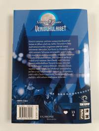 Vampire kisses : verisukulaiset Osa 3