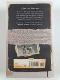 Renia&#039;s Diary: a Girl&#039;s Life in the Shadow of the Holocaust