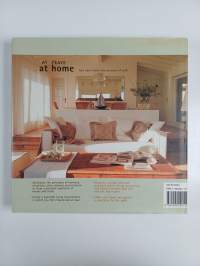 At peace at home : harmonious designs for simple living
