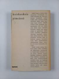 Kuiskauksia pimeässä