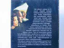 Talo jalavan varjossa