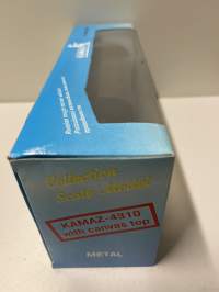 Neuvostoajan metalliauto 1/43 mitoissa. Edelleen alkuperäispakkauksessa.
