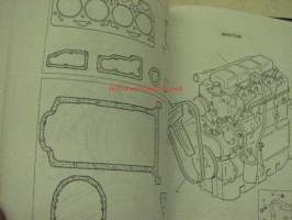 Massey Ferguson 275 / 275-4 traktori -käyttöohjekirja, sis erillisen osuuden nelivedolle + varaosakuvasto