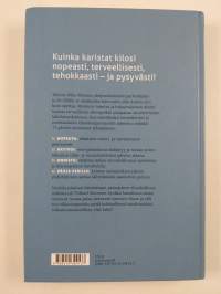 17 päivän dieetti : löydä proteiini-hiilihydraatti -tasapaino