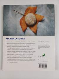 Mielenrauhaa mandala-kivistä : 50 mallia meditatiiviseen maalaamiseen