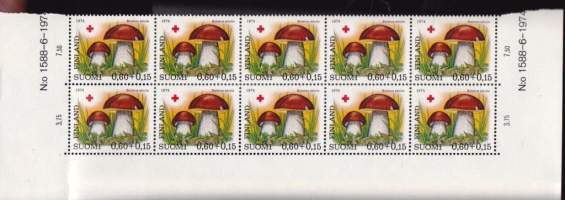 Filatelia - Suomi osa-arkki Punainen risti 0,60 + 0,15 mk 1974.  Boletus edulis -sieni (LAPE 754). 10 kpl postimerkkejä. Postituore **.