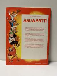 Anu &amp; Antti 1985/10