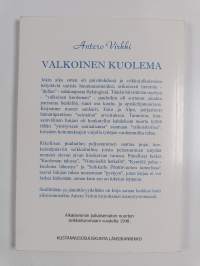 Valkoinen kuolema : seikkailuromaani