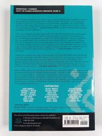 Fast Food/Slow Food : The Cultural Economy of the Global Food System