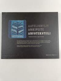 Aatelisryijy, arkipeite, arvotekstiili : Vesilahti kertoo ryijyn tarinaa
