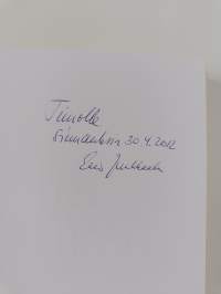 Itse valtiaat : esseitä Raamatun johtajista (signeerattu, tekijän omiste)