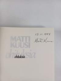 Ohituksia (signeerattu)