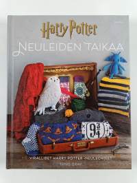 Neuleiden taikaa : viralliset Harry Potter -neuleohjeet