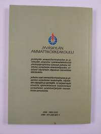 Sinä poljet - minä ohjaan : sosiaalialan käytännön ohjauksen teoreettisia perusteita