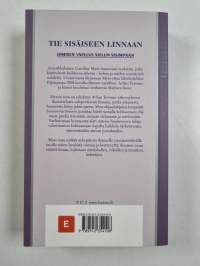 Tie sisäiseen linnaan