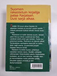Kylä järvien sylissä