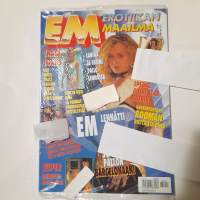 EM Erotiikan maailma  7  1995  Raaka reportaasi kuinka hollywoodin jätti-tissit syntyvät