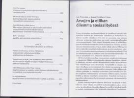 Sosiaalityön arvot ja etiikka, 2011.