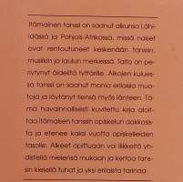 Itämainen tanssi.