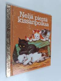 Neljä pientä kissanpoikaa