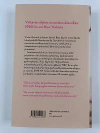 Toisissamme kiinni : muistelma