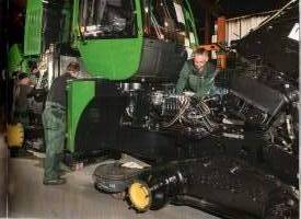 John Deere Forestry Oy Joensuun tehdas ensimmäiset 45 vuotta