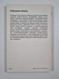 Pääosassa katsoja : teatteriesityksen vastaanotosta