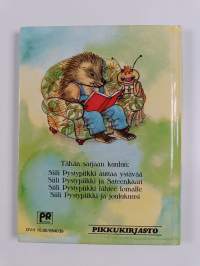 Siili Pystypiikki lähtee lomalle