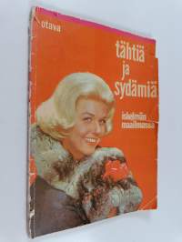 Tähtiä ja sydämiä iskelmän maailmassa