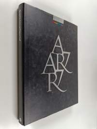 Graphis annual reports 7 : the international yearbook of annual reports = das internationale Jahrbuch über Jahresberichte = le répertoire international des rapp...