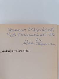 Tuli-iskuja taivaalle : ilmatorjuntajoukkojen taisteluista talvi- ja jatkosodassa (signeerattu, tekijän omiste)