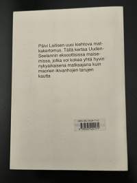 Puujumalan juurella