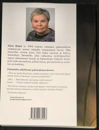 Hiljainen käsilaukku, Rouva Pelakuu, Kukkuva kissankello