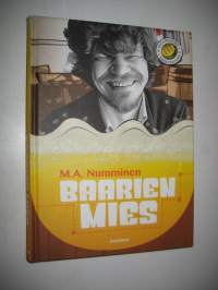 Baarien mies