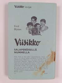 Viisikko salaperäisellä nummella