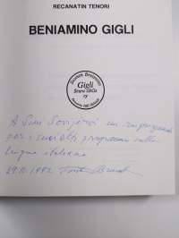 Recanatin tenori Beniamino Gigli (signeerattu, tekijän omiste)