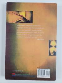 Interpreter of Maladies : Stories