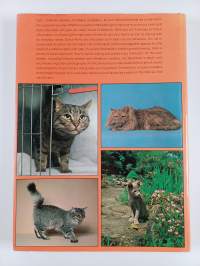 Purnell&#039;s Pictorial Encyclopedia of Cats